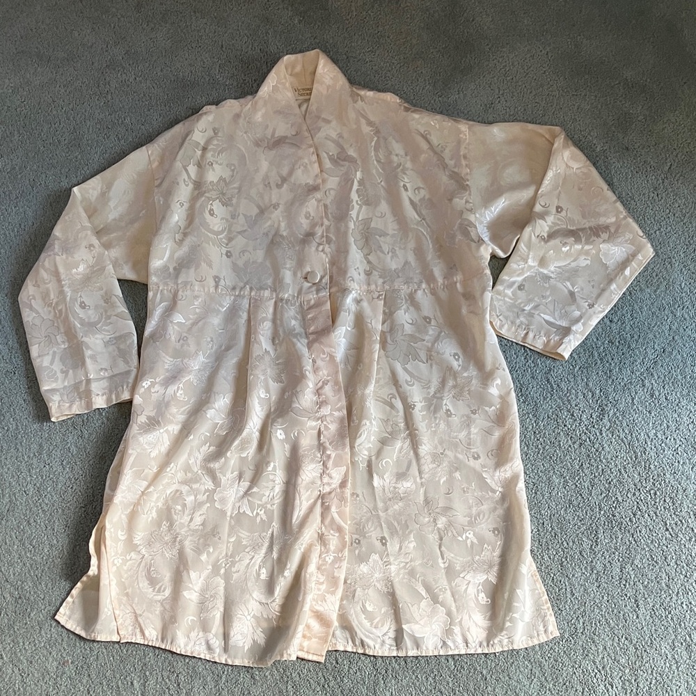 Victoria's Secret Ivory Floral Satin Robe